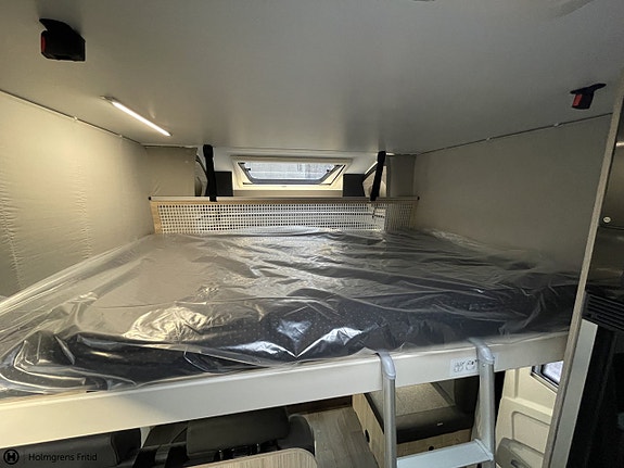 Sun Living S-serien 75Sl TRUMA VÄRME | AGATE BLACK (METALLIC) HYTT 20 of 27