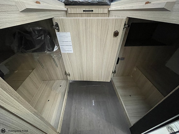 Sun Living S-serien 75Sl TRUMA VÄRME | AGATE BLACK (METALLIC) HYTT 15 of 27