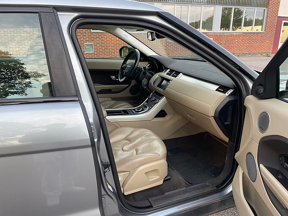 Land Rover Range Rover Evoque 10 of 12