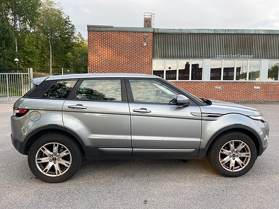 Land Rover Range Rover Evoque 6 of 12