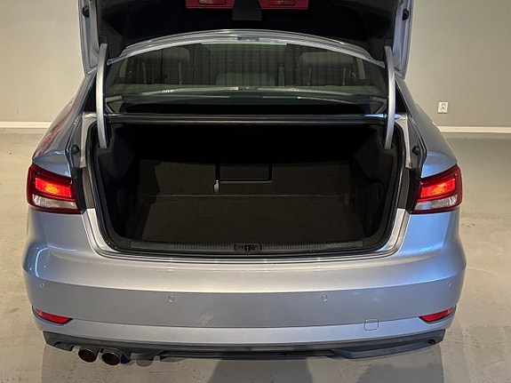 Audi A3 19 of 21