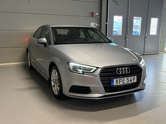 Audi A3 4 of 21