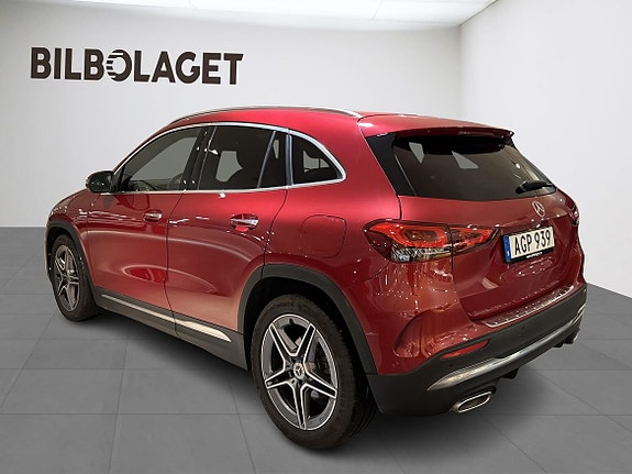 Mercedes-Benz GLA200 d 4 of 5