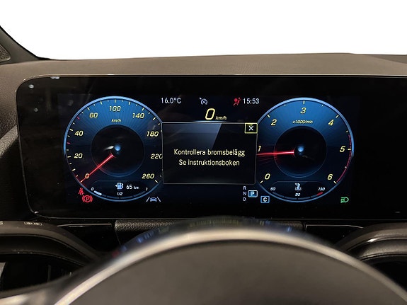 Mercedes-Benz GLA200 d 21 of 26