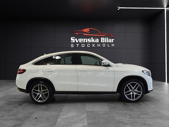 Mercedes-Benz GLE350 d 3 of 5