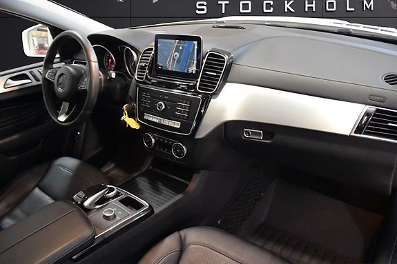 Mercedes-Benz GLE350 d 7 of 12