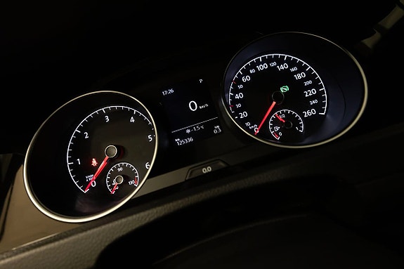 Volkswagen Golf I 16 of 18