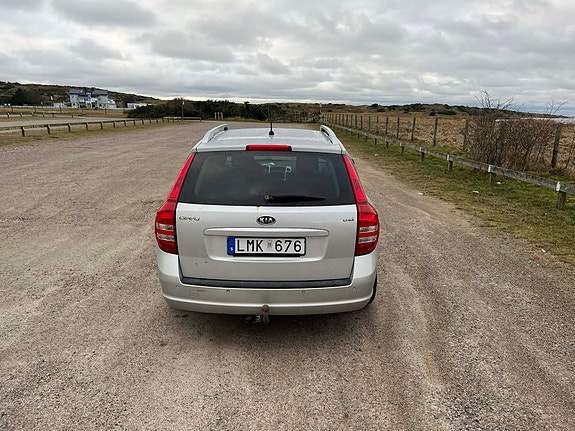 Kia Ceed 4 of 5