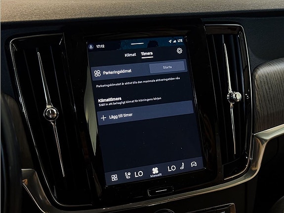 Volvo V90 Cross Country 26 of 27