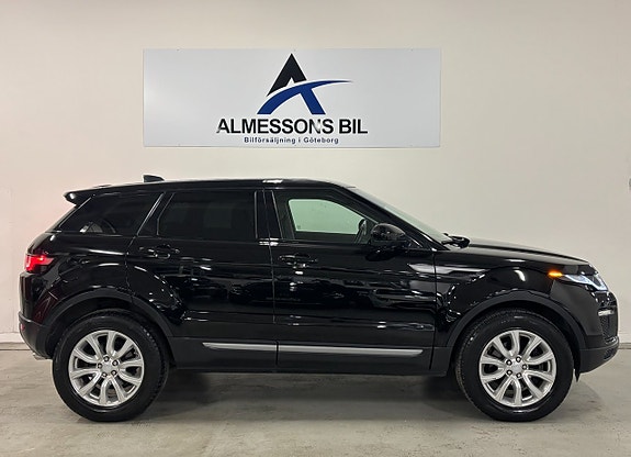 Land Rover Range Rover Evoque 4 of 5