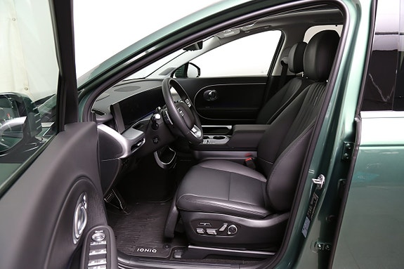 Hyundai Ioniq 9 7 of 9