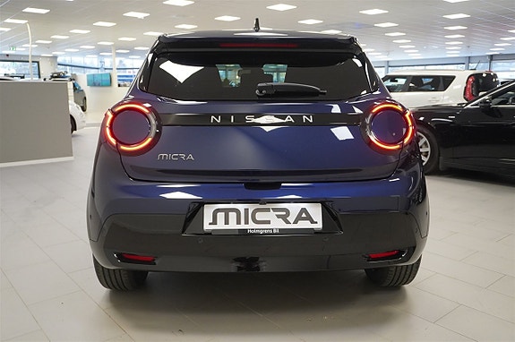 Nissan Micra 4 of 5