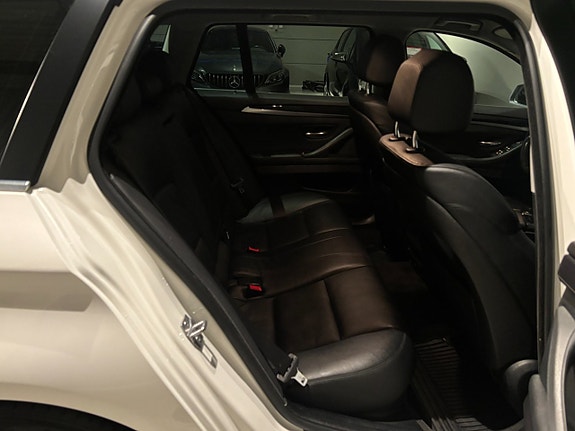 BMW 520d 14 of 20
