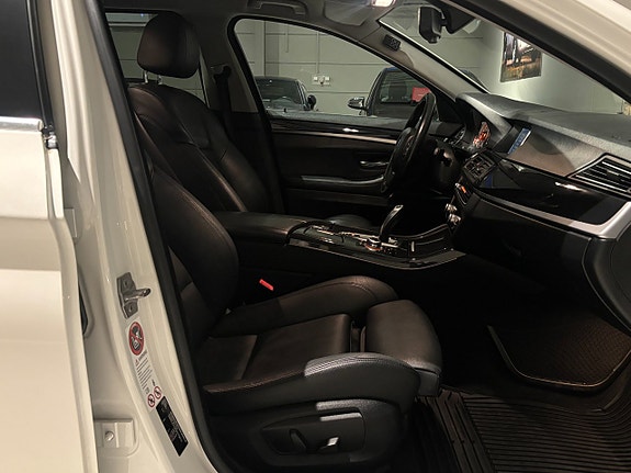 BMW 520d 19 of 20