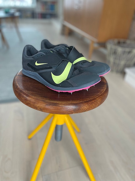 Product image 1 of 6