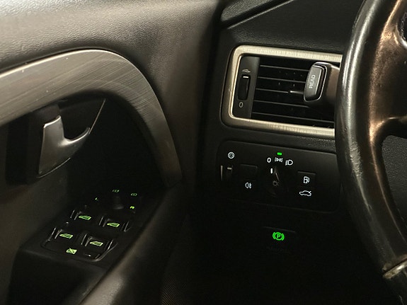 Volvo V70 16 of 17