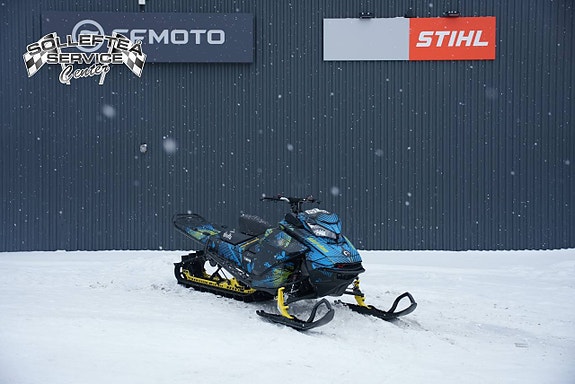 SKI-DOO SUMMIT 850 165" -17