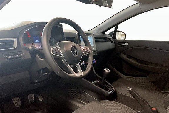 Renault Clio 6 of 10