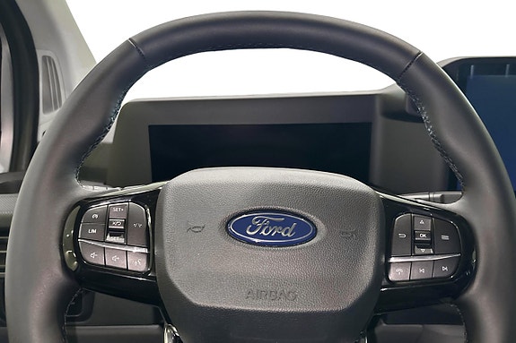 Ford Transit Custom 11 of 12