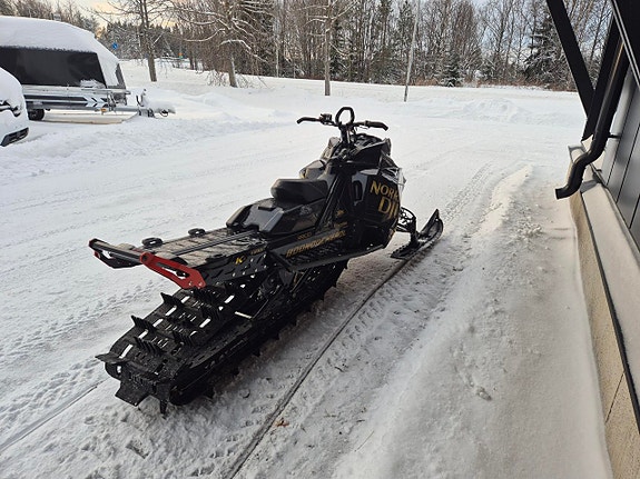 Lynx 850 BOONDOCKER DS 3900 -22 5 of 5