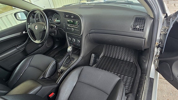 Saab 9-3 7 of 10
