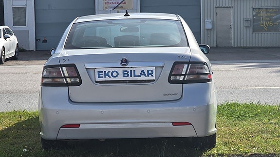 Saab 9-3 4 of 5