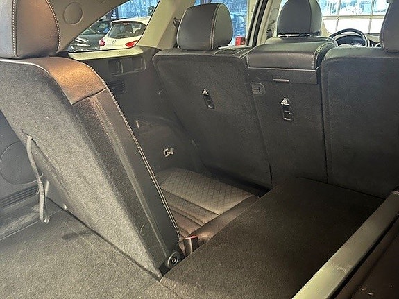 Kia Sorento 8 of 15