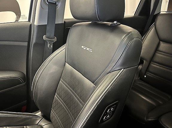 Kia Sorento 11 of 15