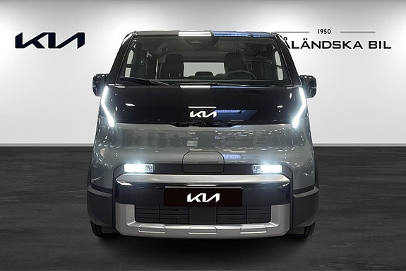 Kia PV5 2 of 5