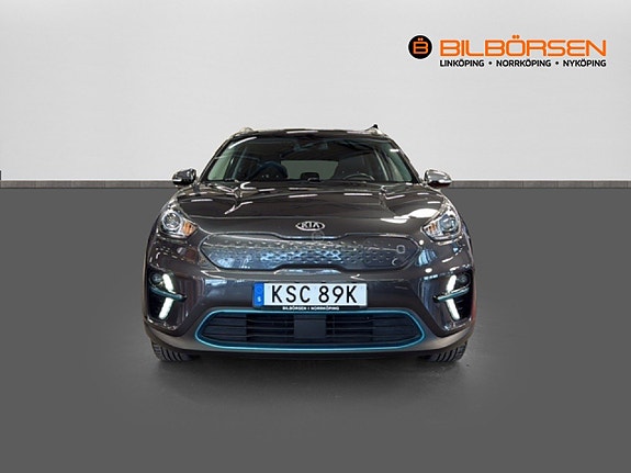 Kia Niro 2 of 15