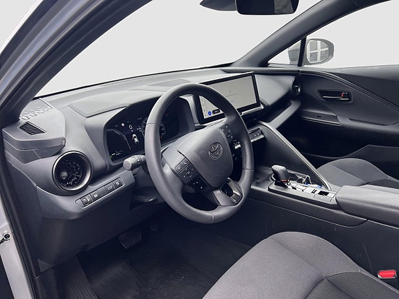 Toyota C-HR 7 of 15