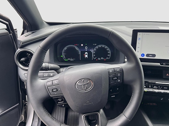 Toyota C-HR 8 of 15