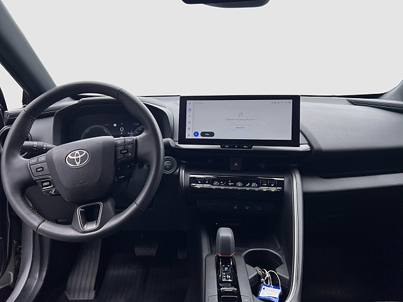 Toyota C-HR 11 of 15