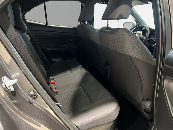 Toyota Yaris Cross 12 of 29