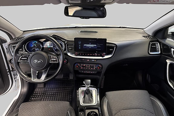 Kia Ceed 10 of 18