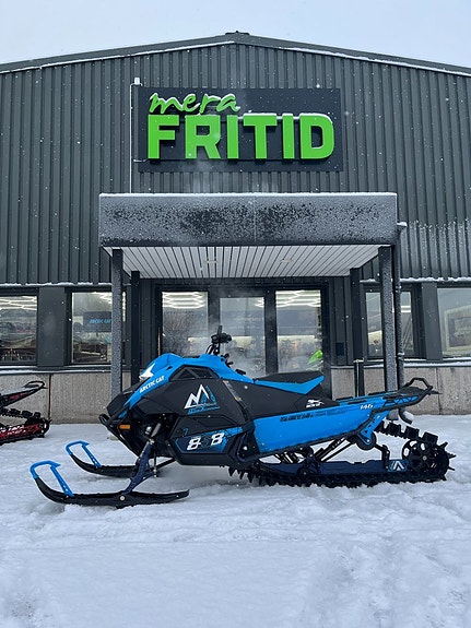 Arctic Cat M858 Catalyst Atac 146" *Extrakylare