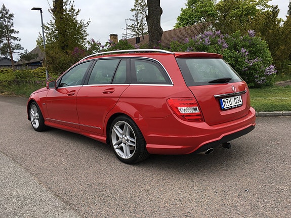Mercedes-Benz C200 7 of 10