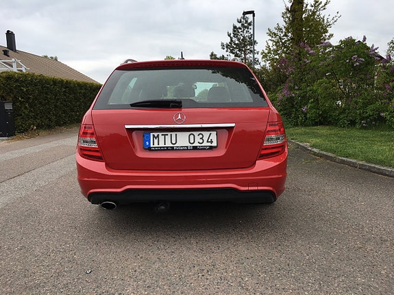 Mercedes-Benz C200 6 of 10