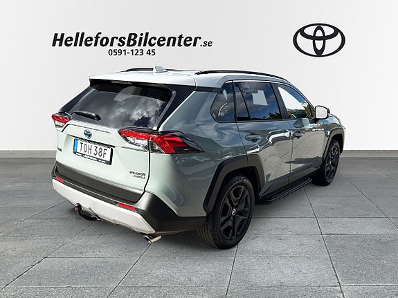 Toyota RAV4 19 of 25