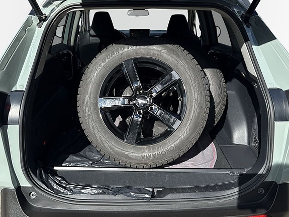 Toyota RAV4 11 of 25