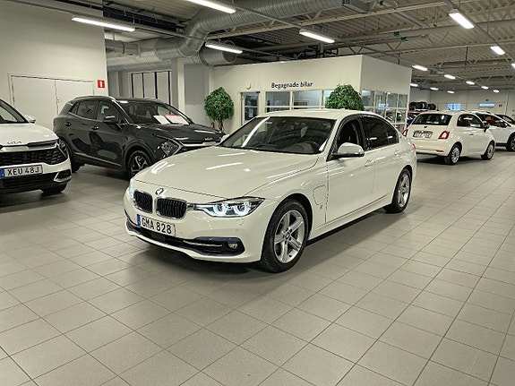 BMW 330e