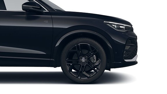Volkswagen Tiguan 7 of 9