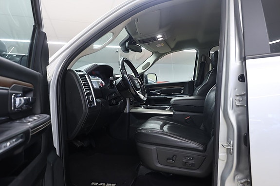 Dodge RAM 1500 18 of 26