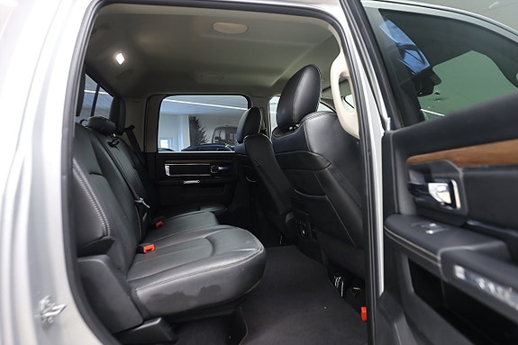 Dodge RAM 1500 13 of 26