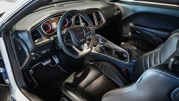 Dodge Challenger 18 of 22