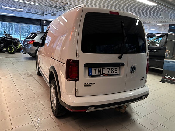 Volkswagen Caddy Alltrack 5 of 5