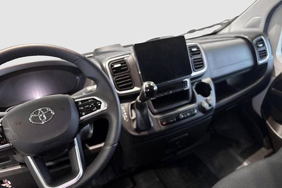 Toyota ProAce Max 9 of 12