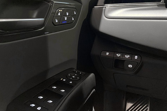 Kia EV9 20 of 24