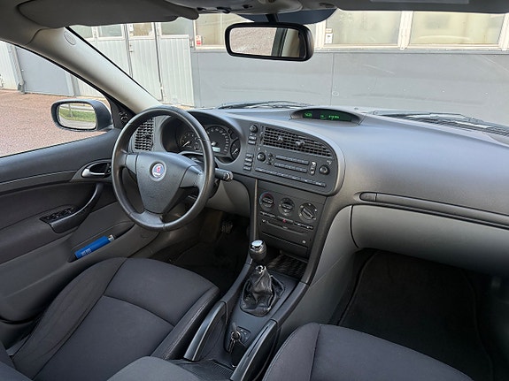 Saab 9-3 11 of 16