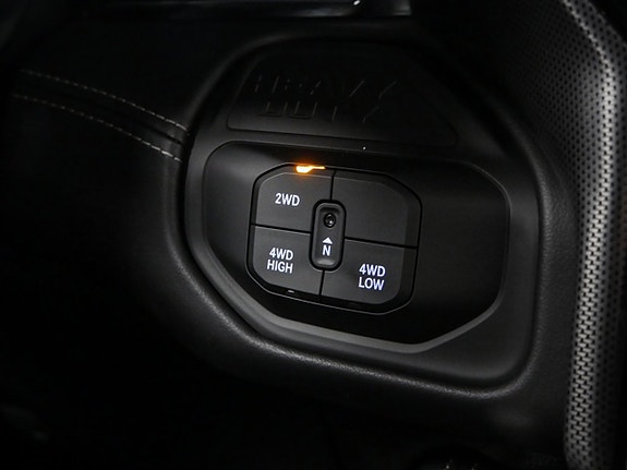 Dodge RAM 2500 23 of 25